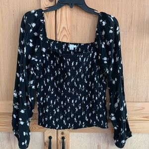 American Eagle Outfitters Black/White Smocked Square Neck Puff Sleeve Blouse Lg
